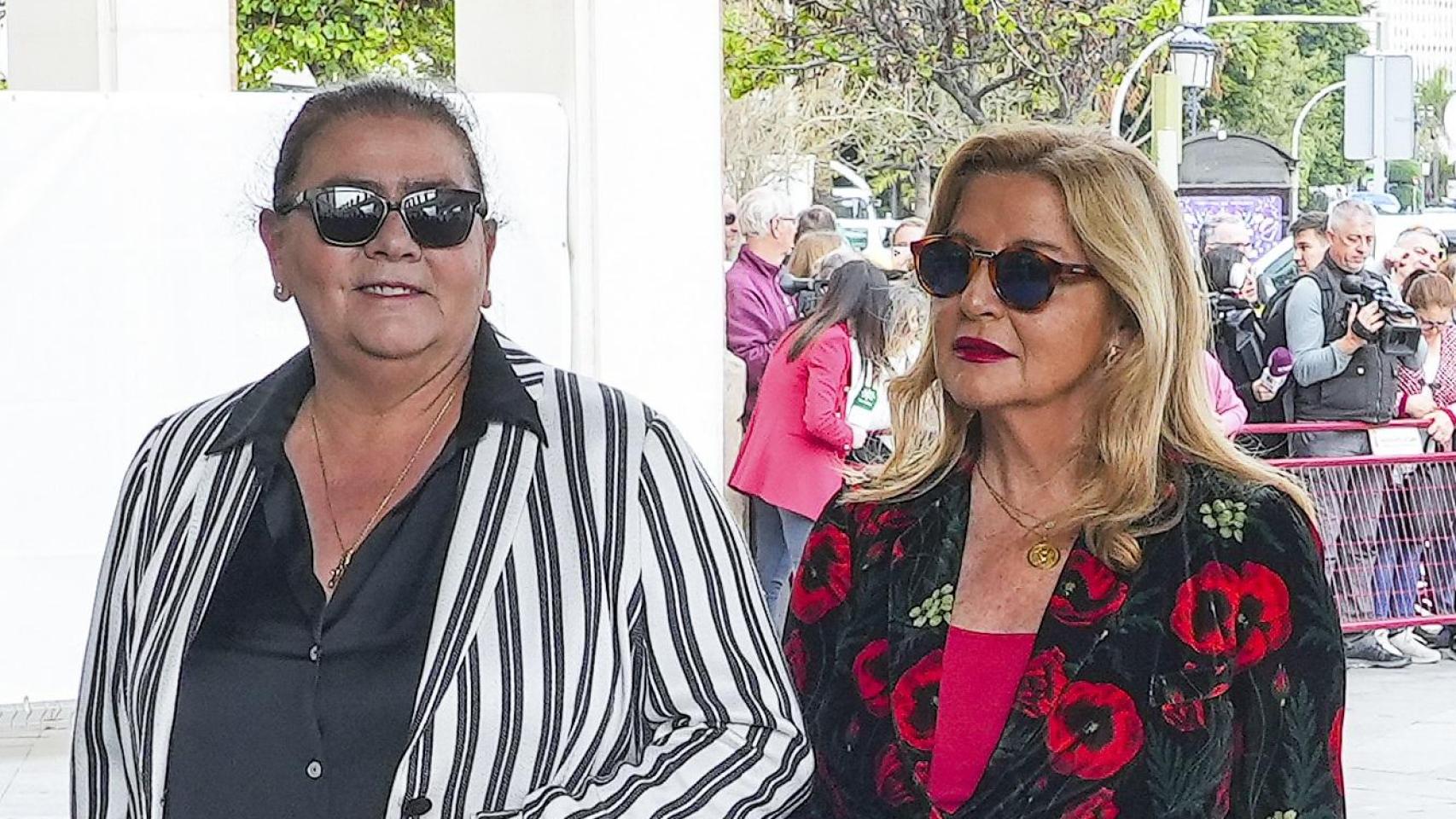 María del Monte, junto a su mujer Inmaculada Casal.