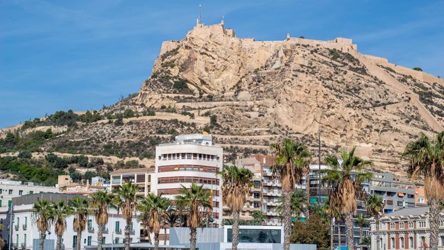 La ciudad de Alicante, en una imagen de Shutterstock.