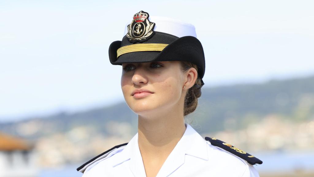 La princesa de Asturias en el buque escuela de la Armada española Juan Sebastián de Elcano.
