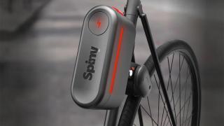 Spiny se instala en el cuadro de la bicicleta