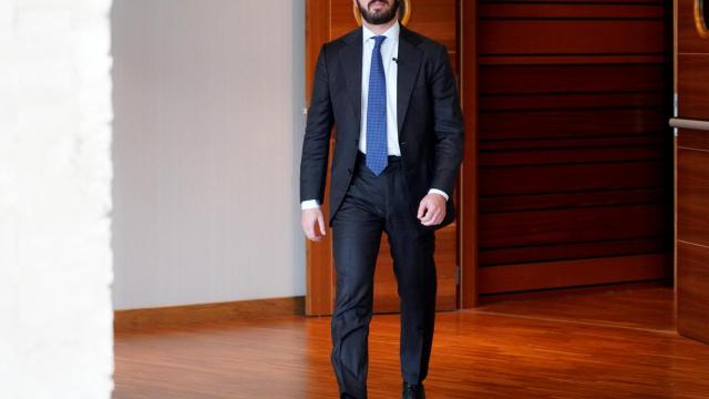 El portavoz del Grupo Vox, Juan García-Gallardo, durante la segunda sesión del pleno de las Cortes de Castilla y León