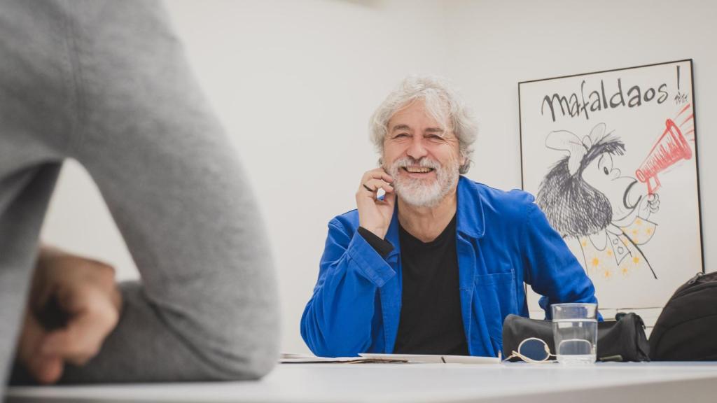 Manuel Rivas durante la entrevista con EL ESPAÑOL | Porfolio.