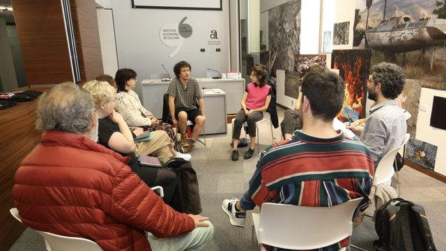 La primera sesión del encuentro de traductores en el Instituto Gil Albert.