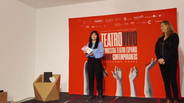 Laura Garmo, tras recibir el premio Ana Diosdado este jueves en Alicante.