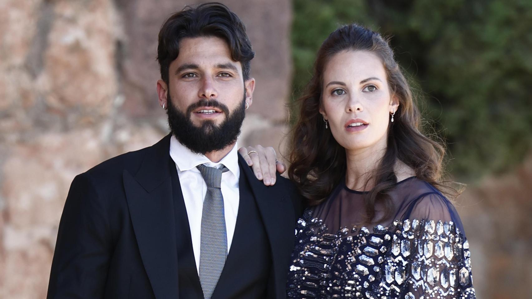 Jota Peleteiro y Jessica Bueno.