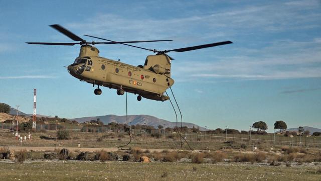 Helicóptero Chinook de las FAMET