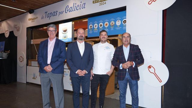 El director de Turismo de Galicia, Xosé Merelles, presentó esta tarde la semana gastronómica De Tapas por Galicia en Bilbao