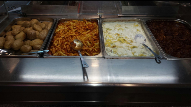 Las vitrinas del restaurante.