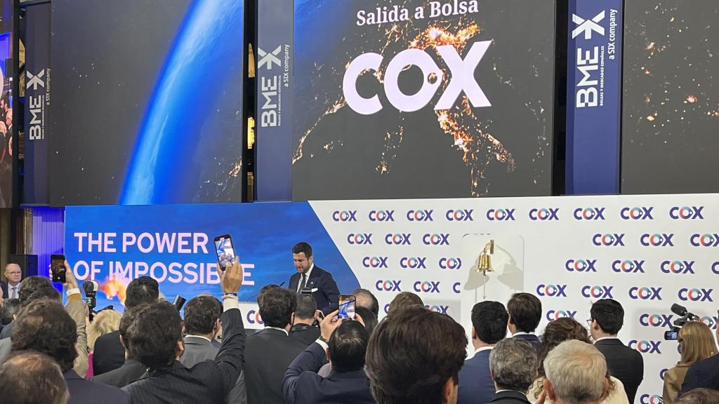 Enrique Riquelme,  presidente ejecutivo de Cox, durante el estreno de la compañía en la cotización del mercado continuo.