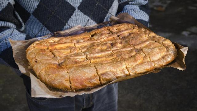 Foto de archivo de una empanada gallega.