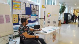 Felipe, en un stand de AVASIS