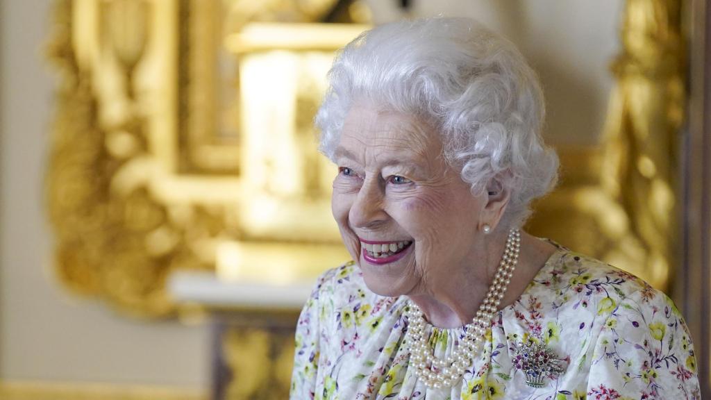 Isabel II en el Castillo de Windsor en 2022.