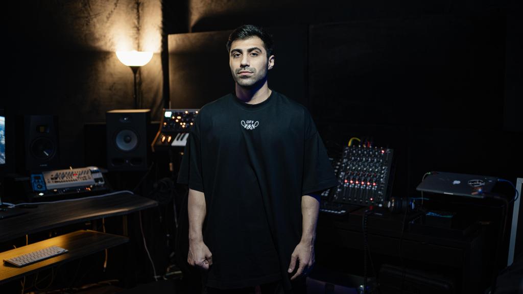 Parsa Jafari es residente en Fabrik desde el 2018.