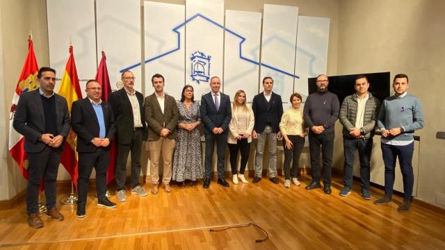 Representantes de PP, PSOE y VTLP de la Diputación de Valladolid