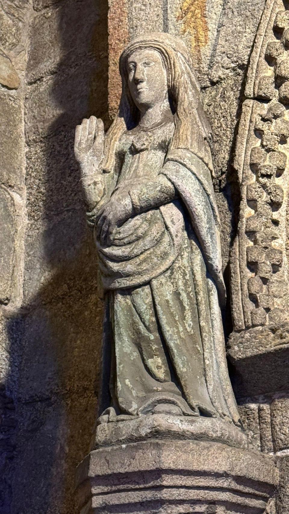 Representación de la Virgen Embarazada en la Iglesia de Santa María de Salomé.