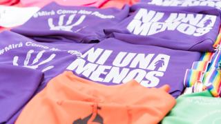 Camisetas en repulsa de la violencia de género.