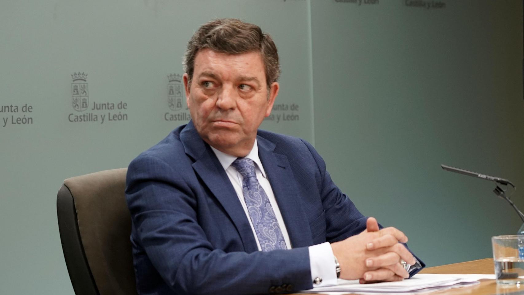 El consejero de la Presidencia, Luis Miguel González Gago, durante una rueda de prensa