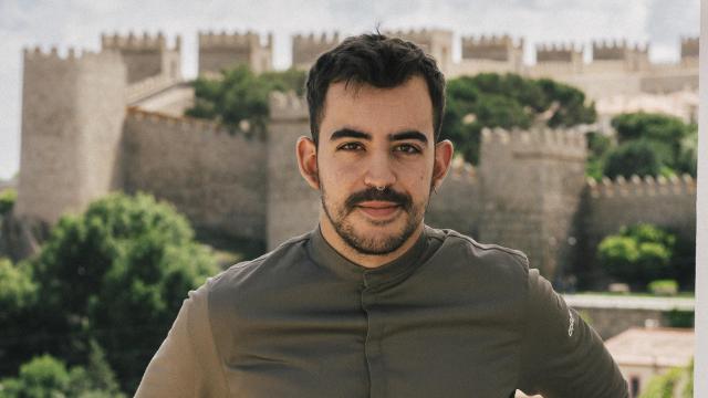 Carlos Casillas, al frente de Barro.