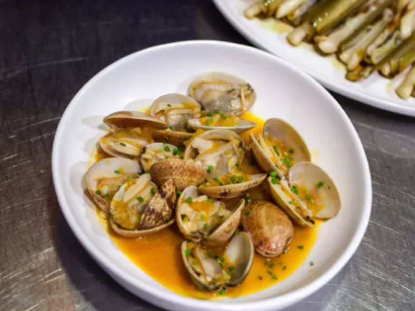 Plato de marisco de A Mundiña.