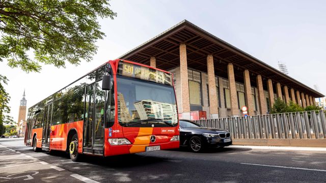 Un autobús urbano de Zaragoza.