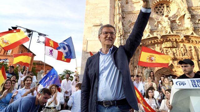 El presidente del Partido Popular, Alberto Núñez Feijóo, durante un acto electoral en Valladolid, en junio de este año