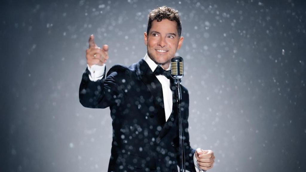 David Bisbal, en la fotografía promocional de su gira navideña 2025.
