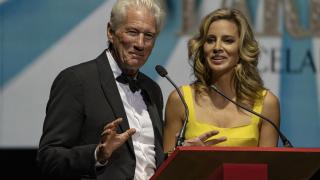 Richard Gere y Alejandra Silva en Marbella en el año 2022.