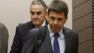 Francisco José Gan Pampols y Carlos Mazón en Les Corts Valencianes este jueves