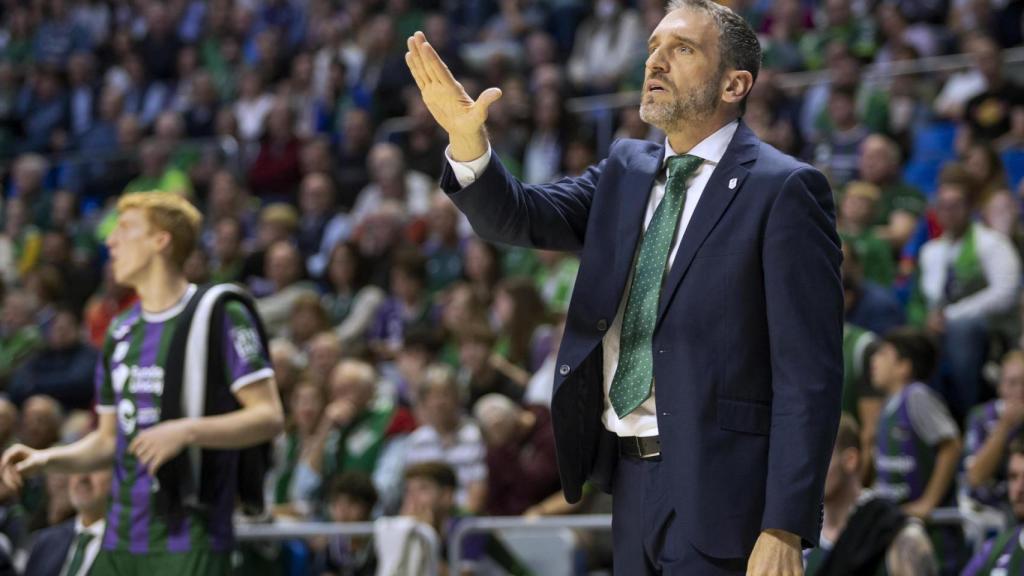 Ibon Navarro en un partido del Unicaja.