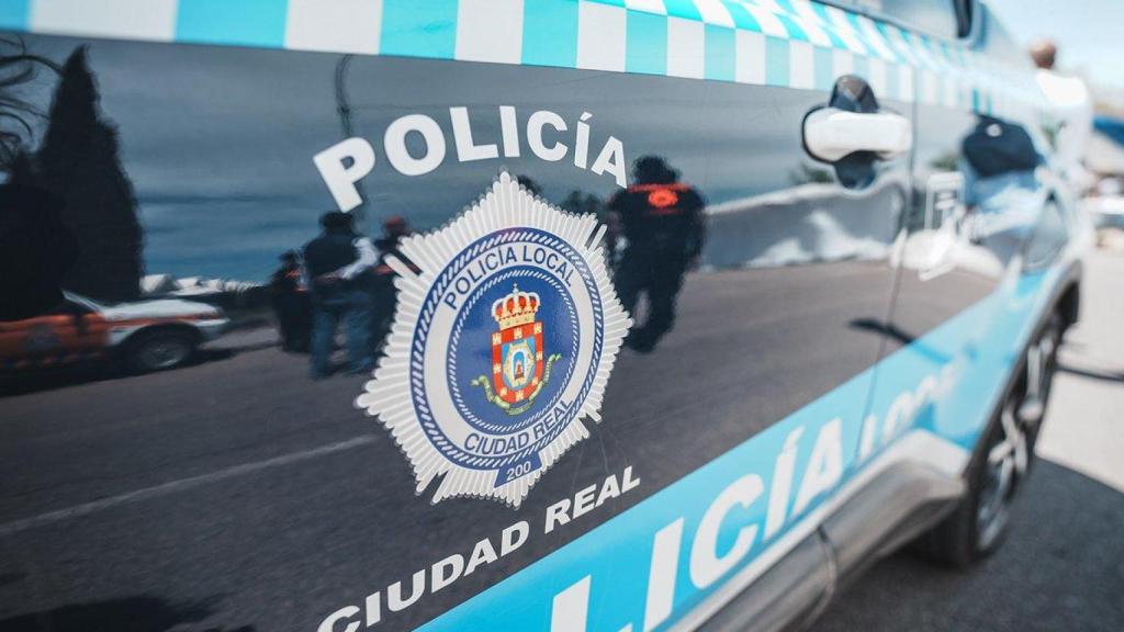 Imagen de archivo de un coche patrulla de la Policía Local de Ciudad Real.