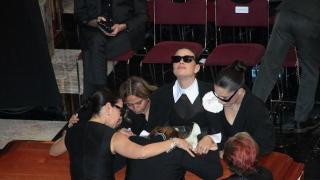 Michelle Salas, hija de Luis Miguel, rota tras la muerte de su abuela: Sigo intentando aceptar que ya no estás