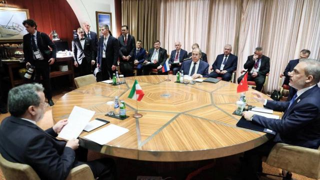 Sergei Lavrov (Rusia) y Hakan Fidan (Turquía), reunidos en Doha la pasada semana