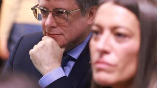 El expresidente catalán Carles Puigdemont y la portavoz parlamentaria de Junts Míriam Nogueras este lunes en Bruselas.