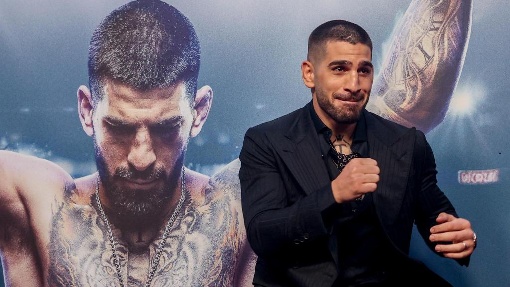 Ilia Topuria, en el photocall de la premiere del documental 'Topuria: Matador'