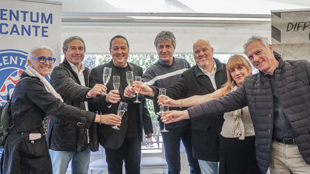 El brindis navideño de este jueves de los clubes Intercity y Lucentum.