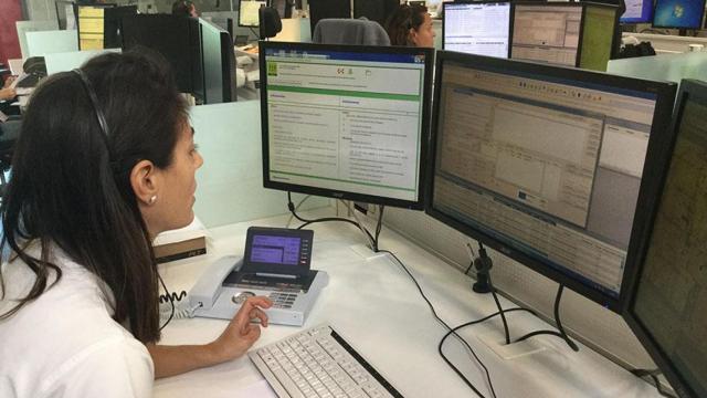 Una operadora de Emergencias del 112.