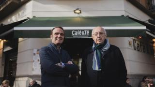 Augusto Méndez de Lugo (i.), actual CEO de la Compañía del Trópico, y Gustavo Ron (d.), el fundador.