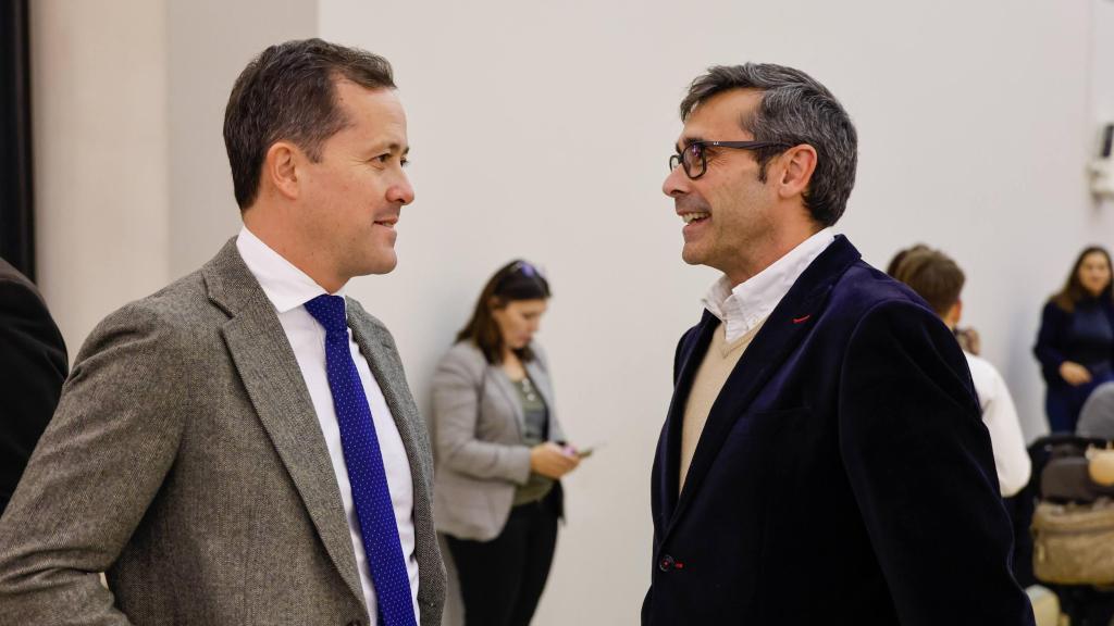Eduardo Sánchez Butragueño junto a Carlos Velázquez en una imagen de archivo.
