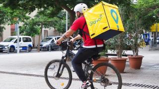 RS632067_sm-glovo-01-scr-1024x683