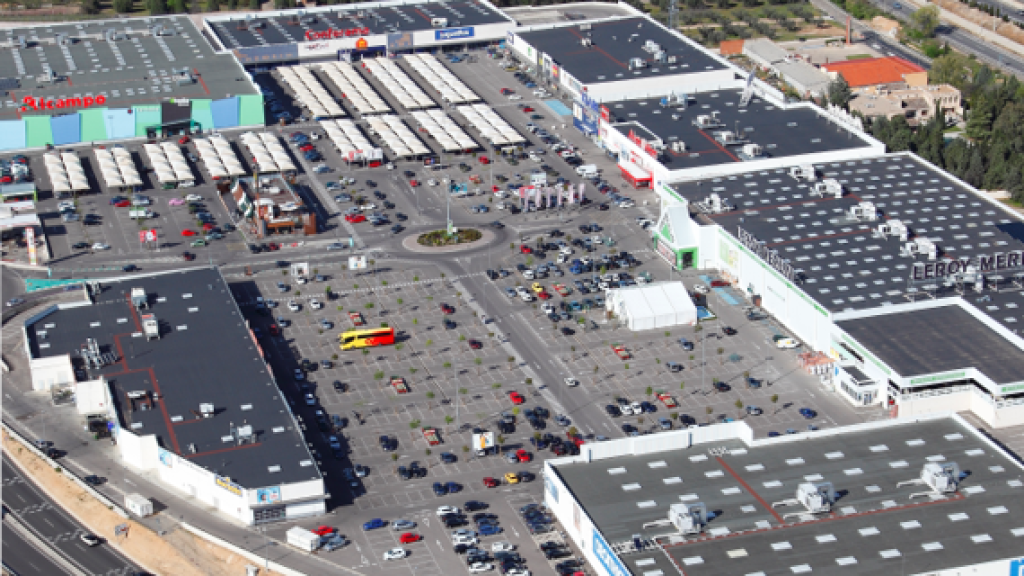Imagen aérea del Parque Comercial Abadía.
