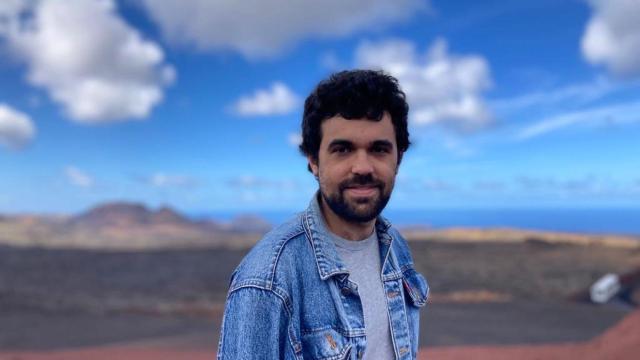 El poeta y docente vallisoletano Juan Herrero, Premio Adonáis de Poesía 2024