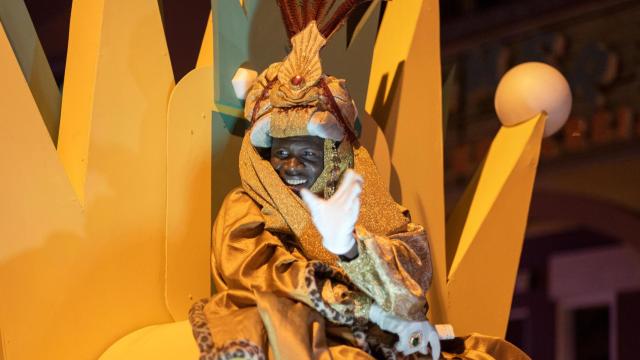 El rey Baltasar en una cabalgata.
