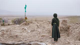 Hayda, de 12 años, de la provincia de Herat, perdió a una hermana y un hermano en el devastador terremoto de 2023.