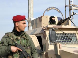 Turquía y los herederos de Al-Qaeda dejan a los kurdos entre la espada y la pared aprovechando la caída de Asad