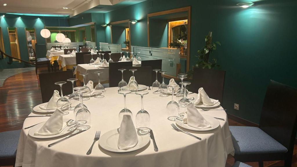 Interior del restaurante La Penela.