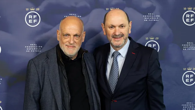 Javier Tebas y Rafael Louzán durante la presentación de la nueva Junta Directiva.