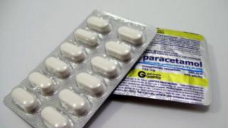 El paracetamol desbanca al omeprazol como fármaco más consumido: por qué España está 'enganchada' a los analgésicos