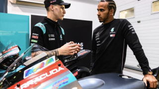 Fabio Quartararo con Lewis Hamilton en 2022