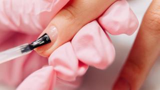 Ni francesa ni estampadas: esta es la manicura original que está arrasando entre las españolas más elegantes