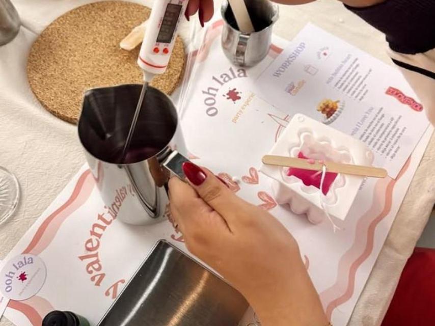 Taller de velas en Ooh LaLa Café